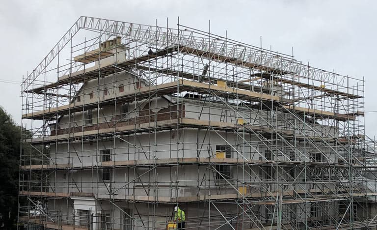 What need to Precautions for Temporary Scaffolding rent?